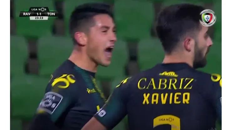 Juan Delgado anotó un golazo de cabeza y celebró como CR7