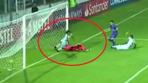 Gómez en el momento de su providencial jugada