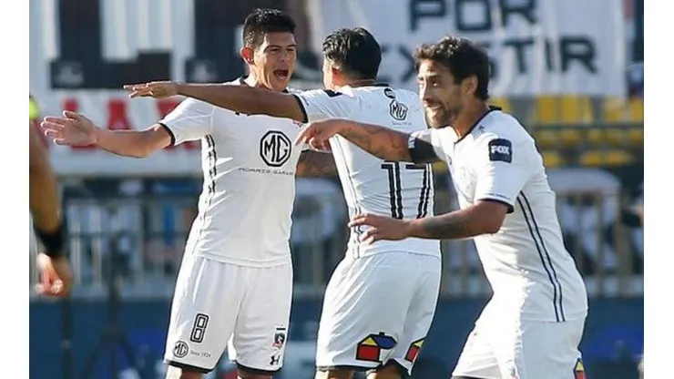 Pavez celebra el gol que abrió las acciones en Viña del Mar