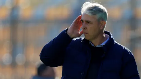 El reclamo de Tiago Nunes hacia la ANFP surtió efecto a favor de Católica.