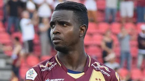 Marco Pérez le teme a los aviones y a los temblores...