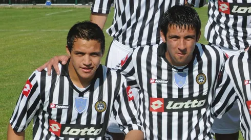 En Udine se acuerdan de Isla y Colo Colo por Alexis.