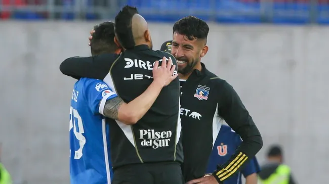 Charles Aránguiz, Arturo Vidal y Mauricio Isla