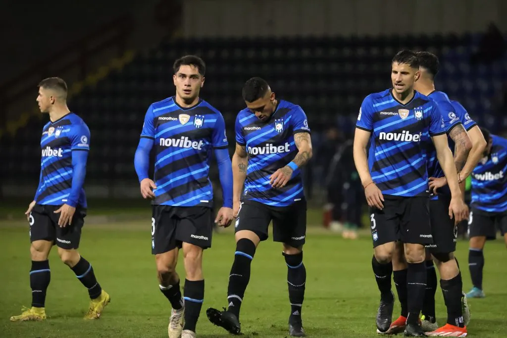 Huachipato sale apenas de la zona de descenso con empate ante Cobresal, en la previa de Copa Sudamericana.