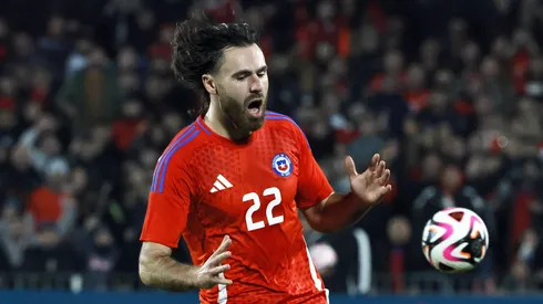 Bose y Pini felices por el primer gol de Ben en Southampton.