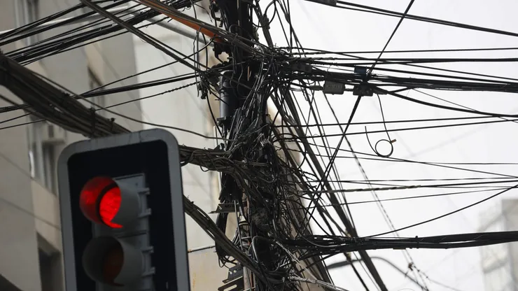 Cables y tendido eléctrico en Santiago: Soluciones y costos
