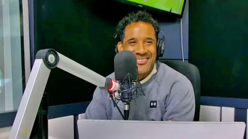 Bose no seguirá más comentando en ADN Radio.