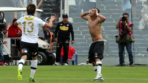 Felipe Flores celebra su gol en el Superclásico de 2013.