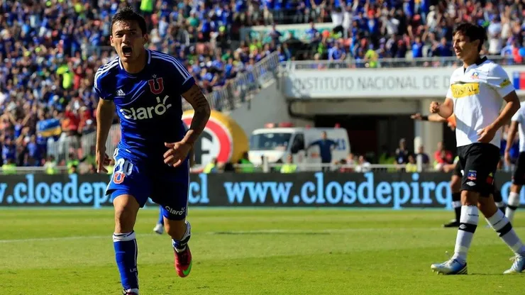 Charles Aránguiz quiere volver a marcarle a Colo Colo.