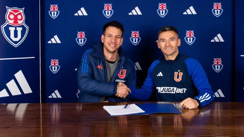 Charles Aránguiz firma su contrato como nuevo refuerzo de la U.