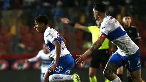 Rossel llegó justo a tiempo con un golazo para salvar a la UC.