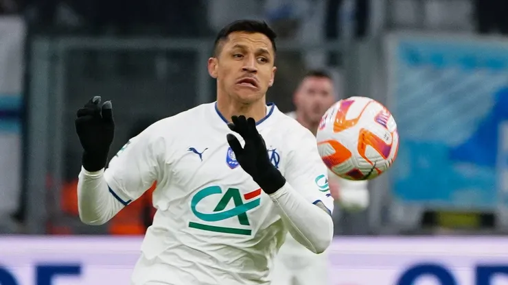 Marsella le hace la desconocida a Alexis Sánchez