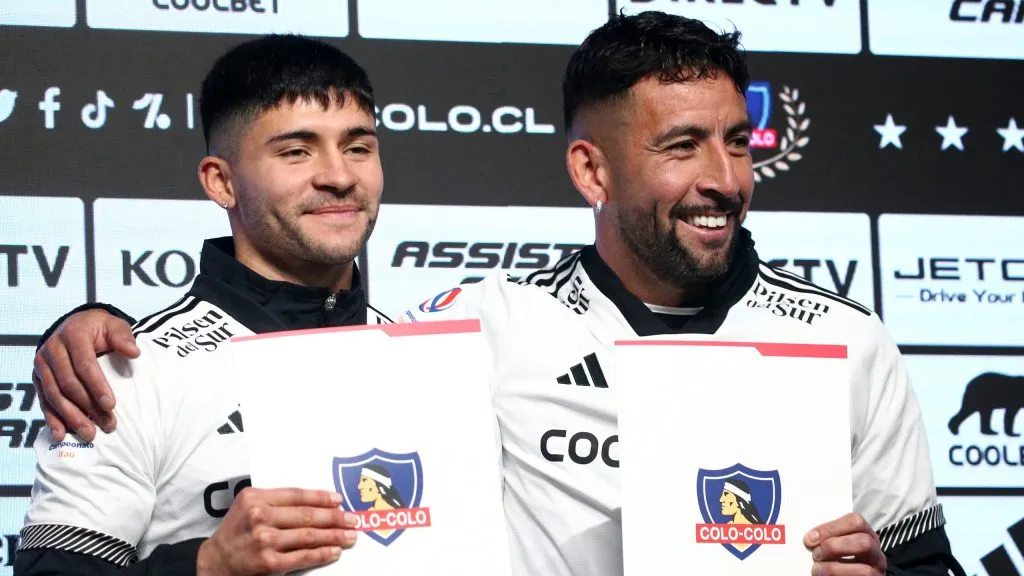 Cristián Riquelme en su presentación en Colo Colo.