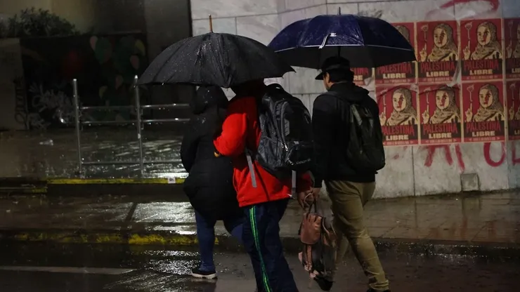Lluvia en Santiago