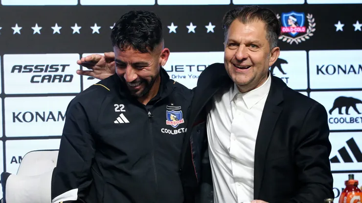 Mauricio Isla en su presentación en Colo Colo.