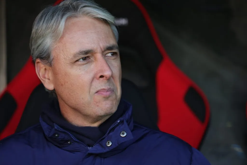 Tiago Nunes y la UC buscan un volante ofensivo: parece que no será Vicente Taborda | Photosport