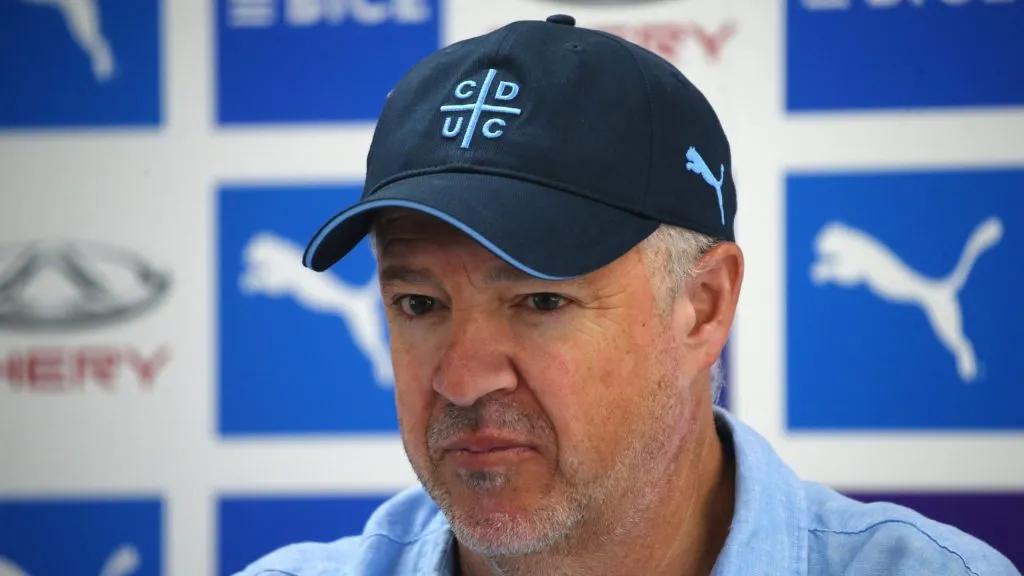 Juan Tagle pide suspender el clásico.