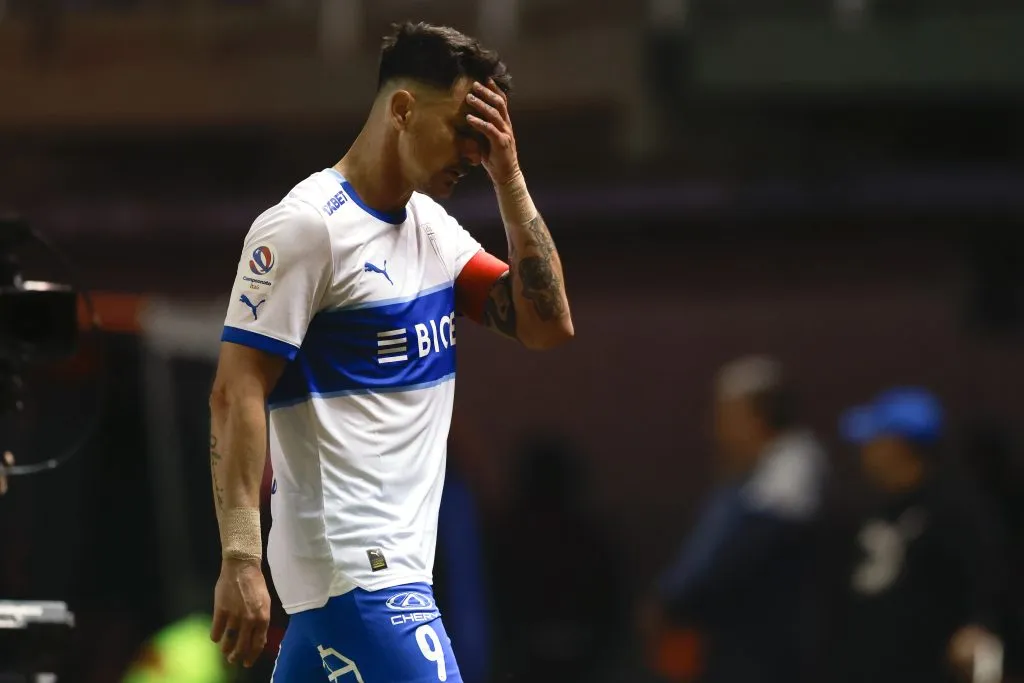 Fernando Zampedri no le pudo marcar a Unión Española. Foto: Felipe Zanca/Photosport