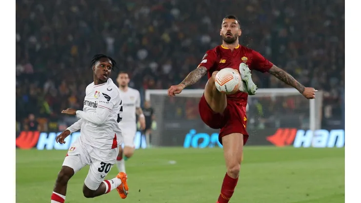 Roma va por el paso a la final de la UEFA Europa League.