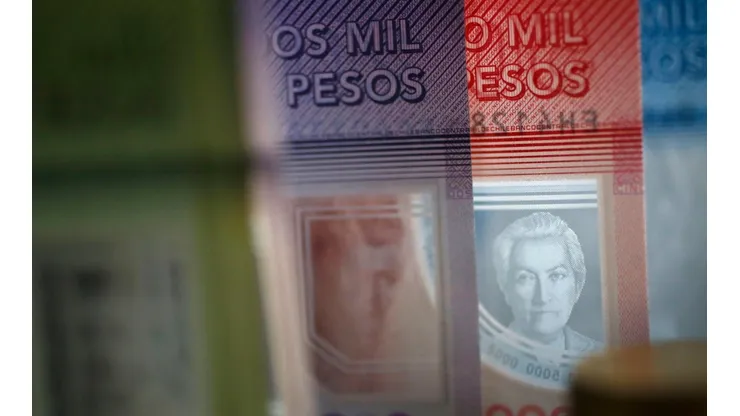 Aumento del sueldo mínimo a $500.000 llega al Senado