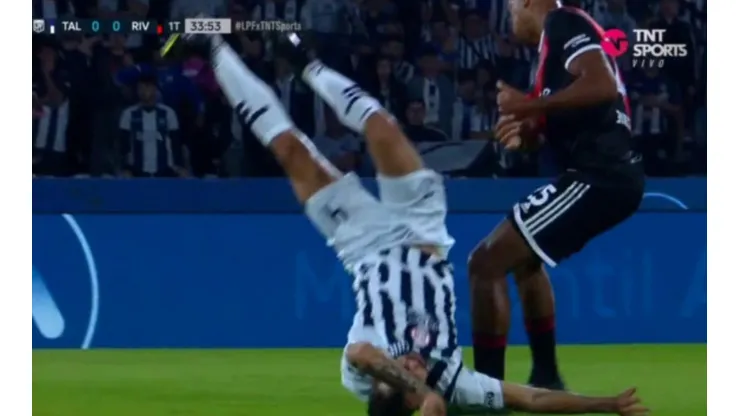 Matías Catalán y Paulo Díaz pasaron susto en el duelo que Talleres de Córdoba le ganó a River Plate.
