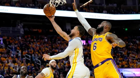 Los Lakers y los Warrios se enfrentan en el juego 6 de la serie.