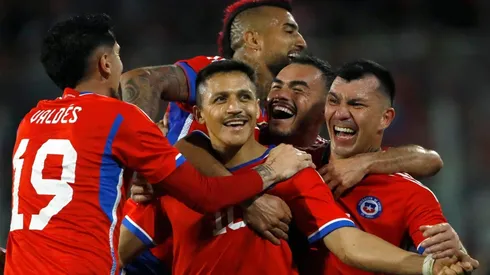 Históricos de la Roja aprueban que el inicio de las Eliminatorias Sudamericanas sea en el Nacional.