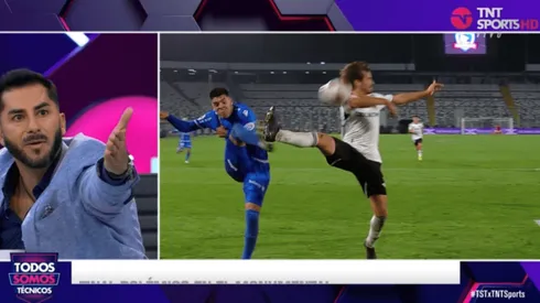 Johnny Herrera reclamó con todo por el penal no cobrado a favor de Audax Italiano contra Colo Colo.