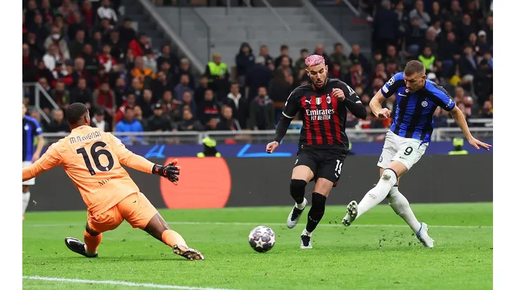 Inter se quedó con la primera semifinal de Champions ante AC Milan.