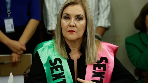 Congreso retoma discusión de sexto retiro AFP