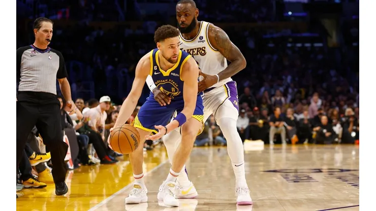 Los Lakers dieron vuelta el marcador en el Juego 3 para llevarse la victoria por 127-97.