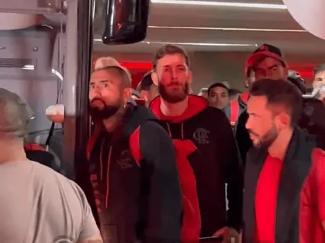 Vidal vive un infierno con el Flamengo: insultado en Río