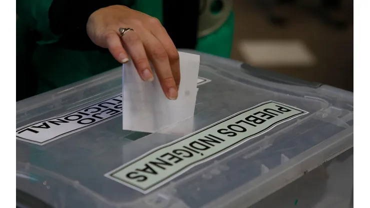 ¿El voto es obligatorio en Chile este domingo y qué pasa si no lo hago?