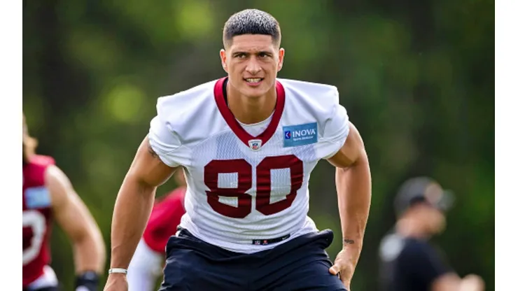 Sammis viene de participar en los Chicago Bears y Washington Commanders.