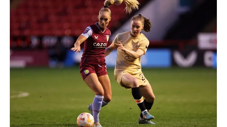 Alesha Lehmann en un partido frente al Chelsea