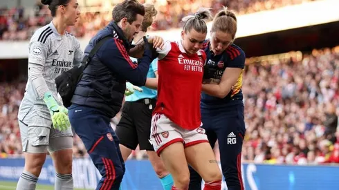 Laura Wienroither se lesionó en el partido ante el Wolfsburgo de este lunes