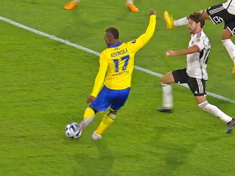 Golazo de Advíncula con un remate imposible para De Paul