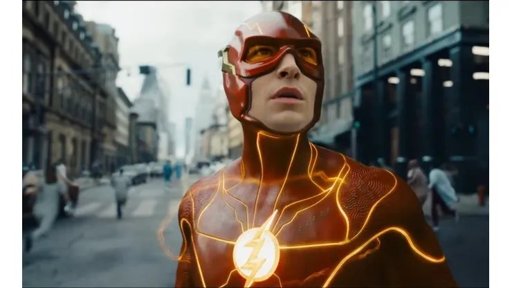 ¿Seguirá Ezra Miller interpretando a Flash en la película DC Comics?