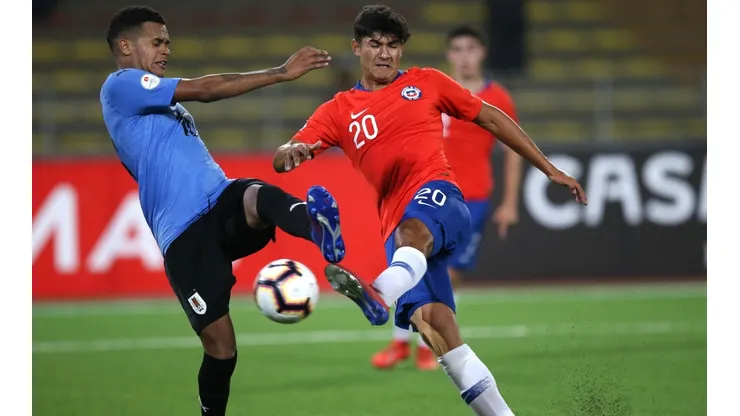 Rojas fue parte del equipo de Chile en el Sudamericano Sub 17 de Lima en 2019, donde compartió con Alexander Aravena, Vicente Pizarro, entre otros jóvenes cracks.