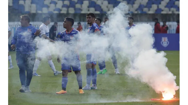 Conmebol quedó preocupada por los incidentes en el Clásico Universitario.