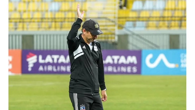 Luis Mena se acerca a La Roja y podría dejar Colo Colo Fem