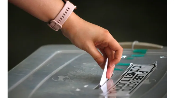 ¿Cómo saber dónde tengo que votar este domingo 7 de mayo?
