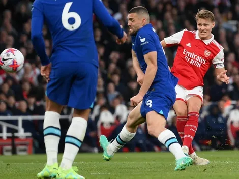 Arsenal aplasta a Chelsea y recupera el liderato de la Premier