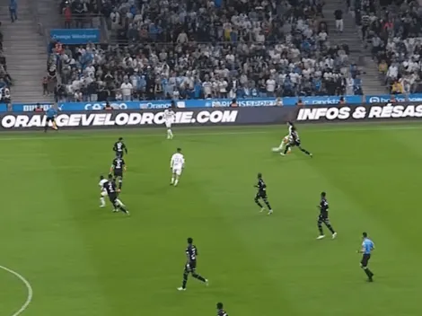 ¿Estaba offside? Gol de oro de Alexis despierta las dudas