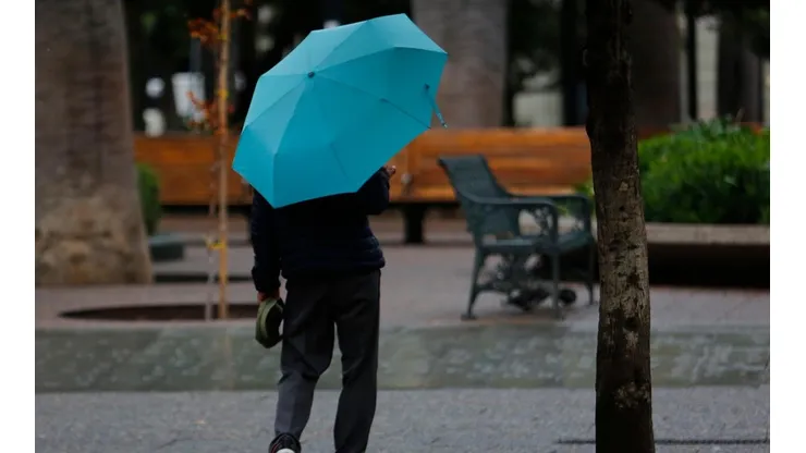 Lluvia en Santiago
