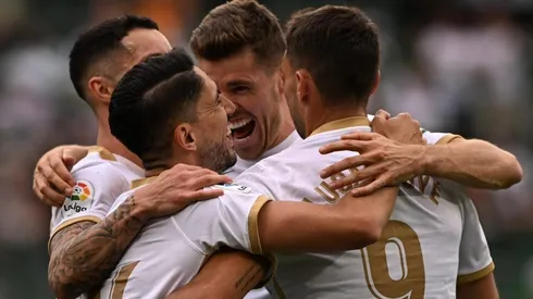 Elche gana después de siete fechas sin celebrar