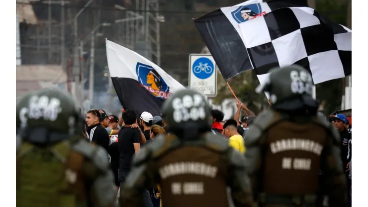 La dirigencia alba quiere a Carabineros en los estadios