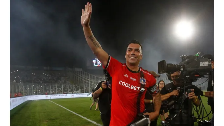 Paredes se defendió de las críticas