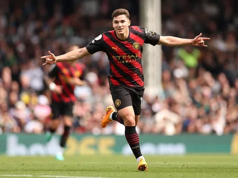 El City gana con un golazo de Álvarez y asalta la cima