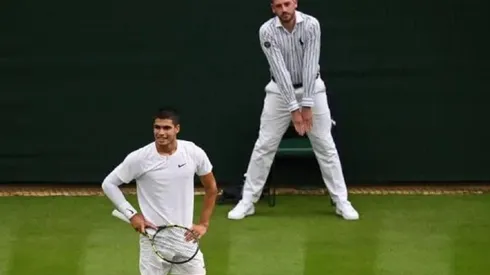 Alcaraz inconforme luego de un cobro de un juez de linea
